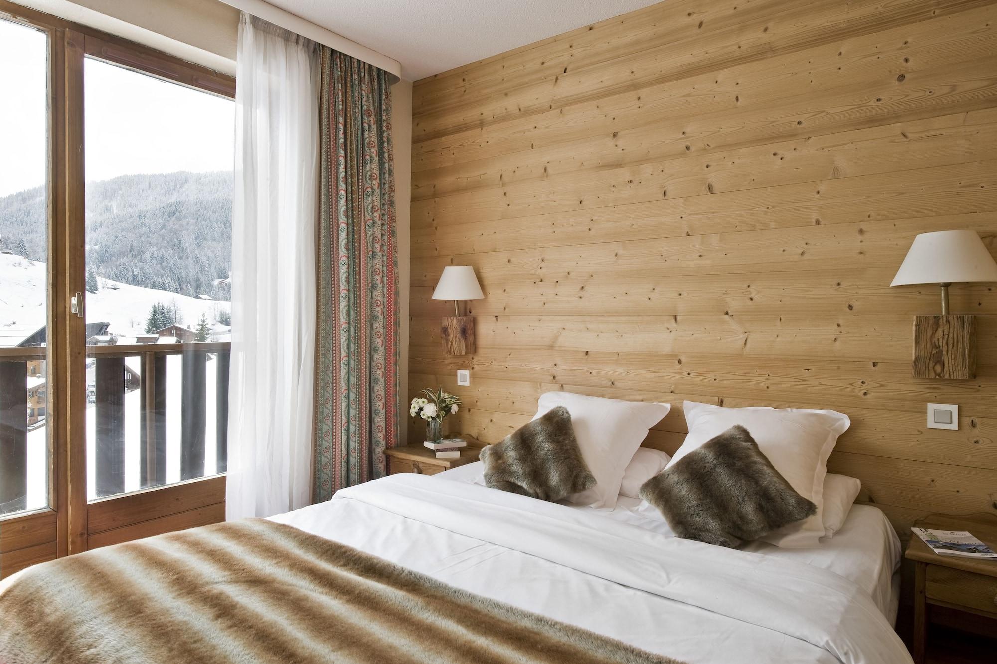 Hotel Alpen Roc La Clusaz Pokoj fotografie