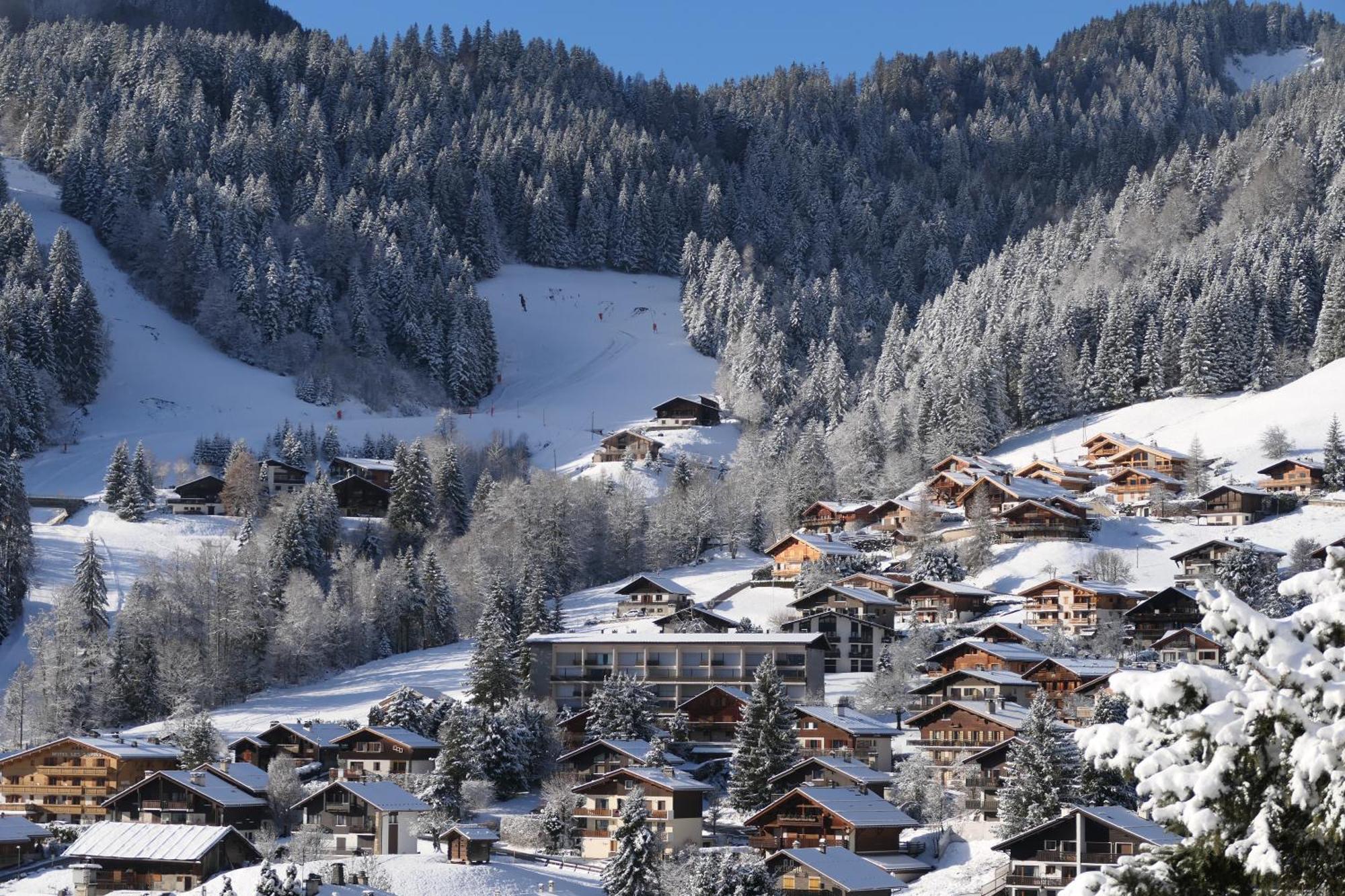 Hotel Alpen Roc La Clusaz Exteriér fotografie